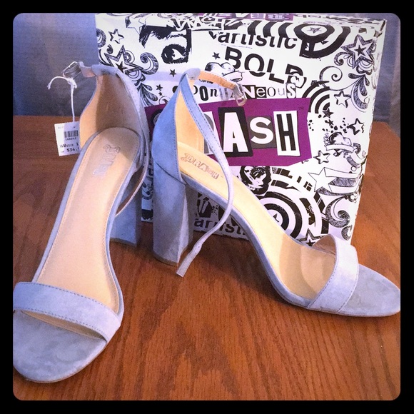 Shoes - Baby Blue Classic heeled sandal